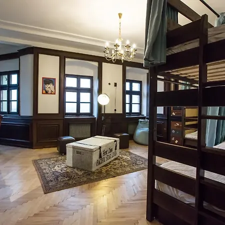 Zeitlos Boutique Hostel Bratislava