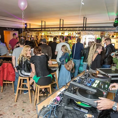Zeitlos Boutique Hostel